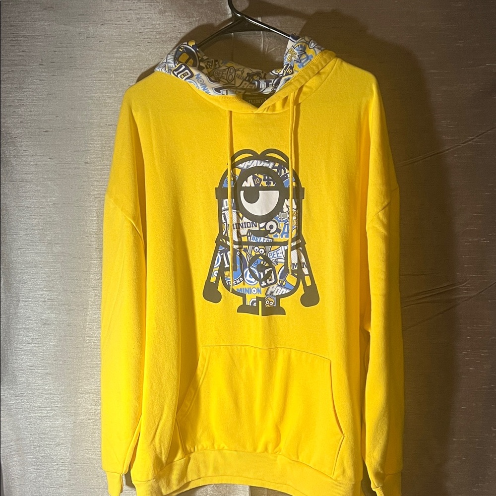 MINIONS Yellow Graphic Hoodie with Character Design WITH pocket